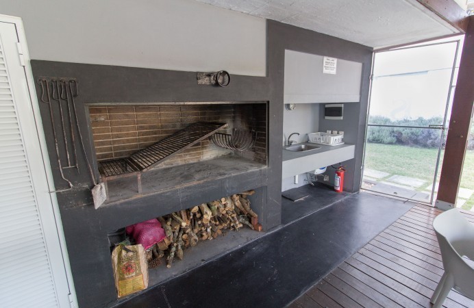 Departamento en venta sobre Roosevelt